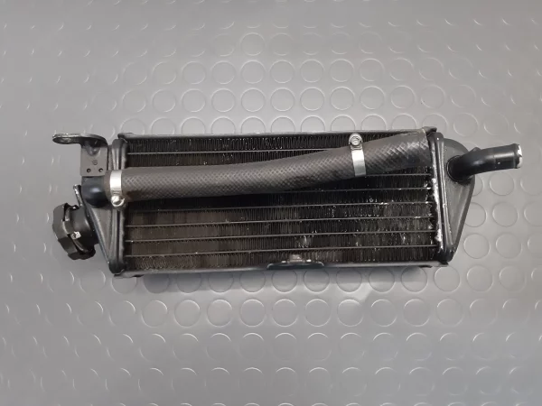 Radiatore Suzuki TS 125 X (SF13A) anno 1984