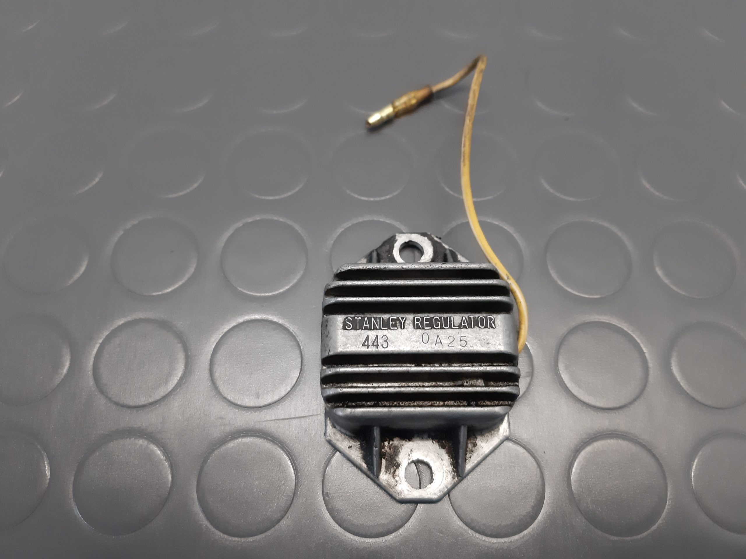 Voltage regulator Yamaha DT 125 2A8 1980-82