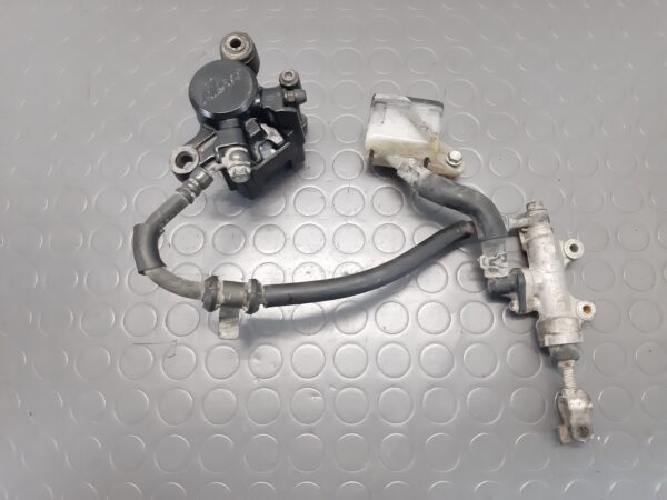 Hinterbremse Komplett Honda Dominator NX 650 (RD02) Jg. 1988-94 – Bild 2