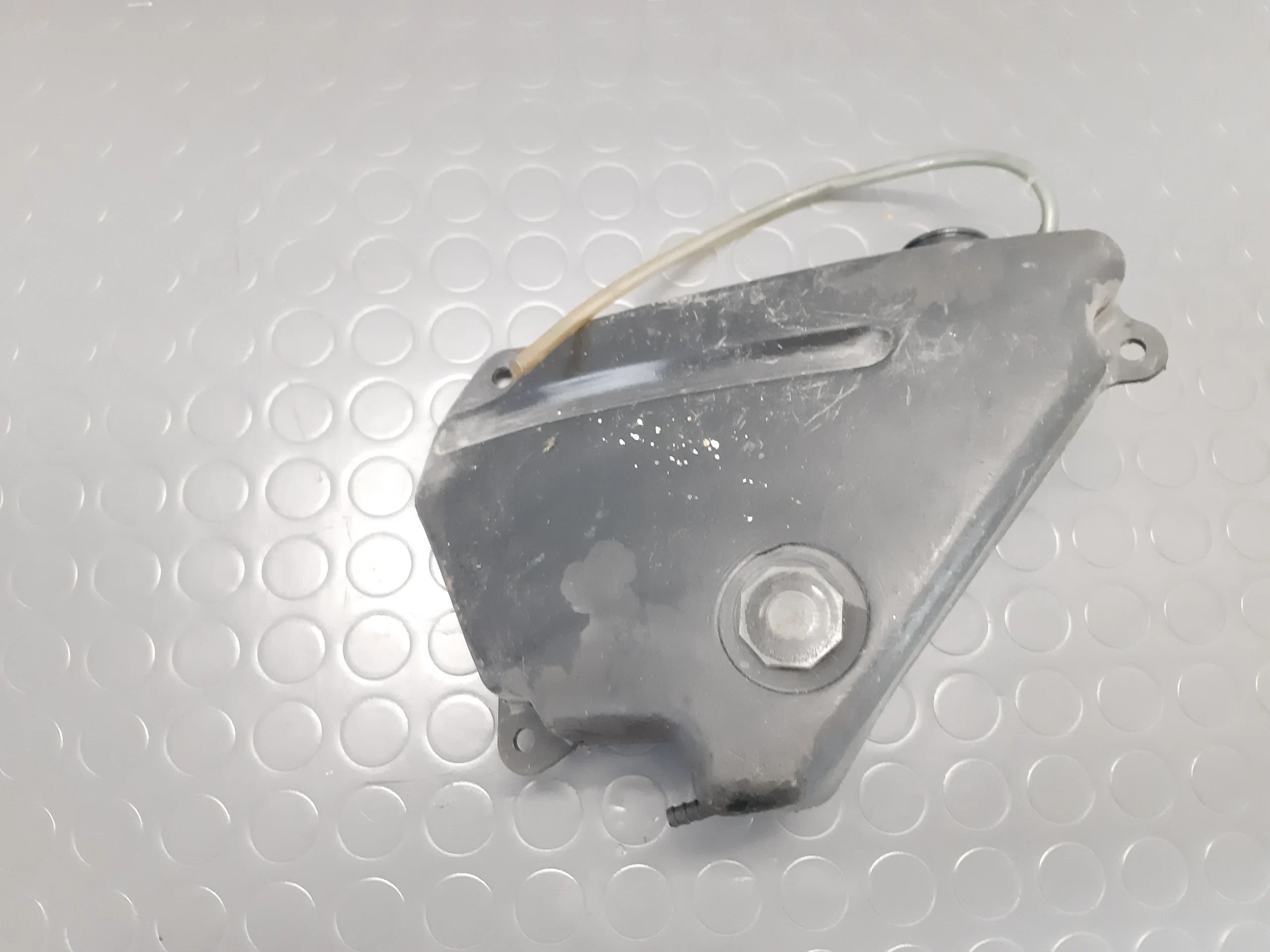 Oil tank Kawasaki K1 (KE125) from1980