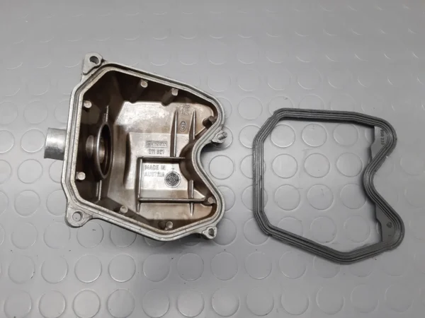 Coperchio Aprilia Leonardo anno 1999-01 - immagine 2