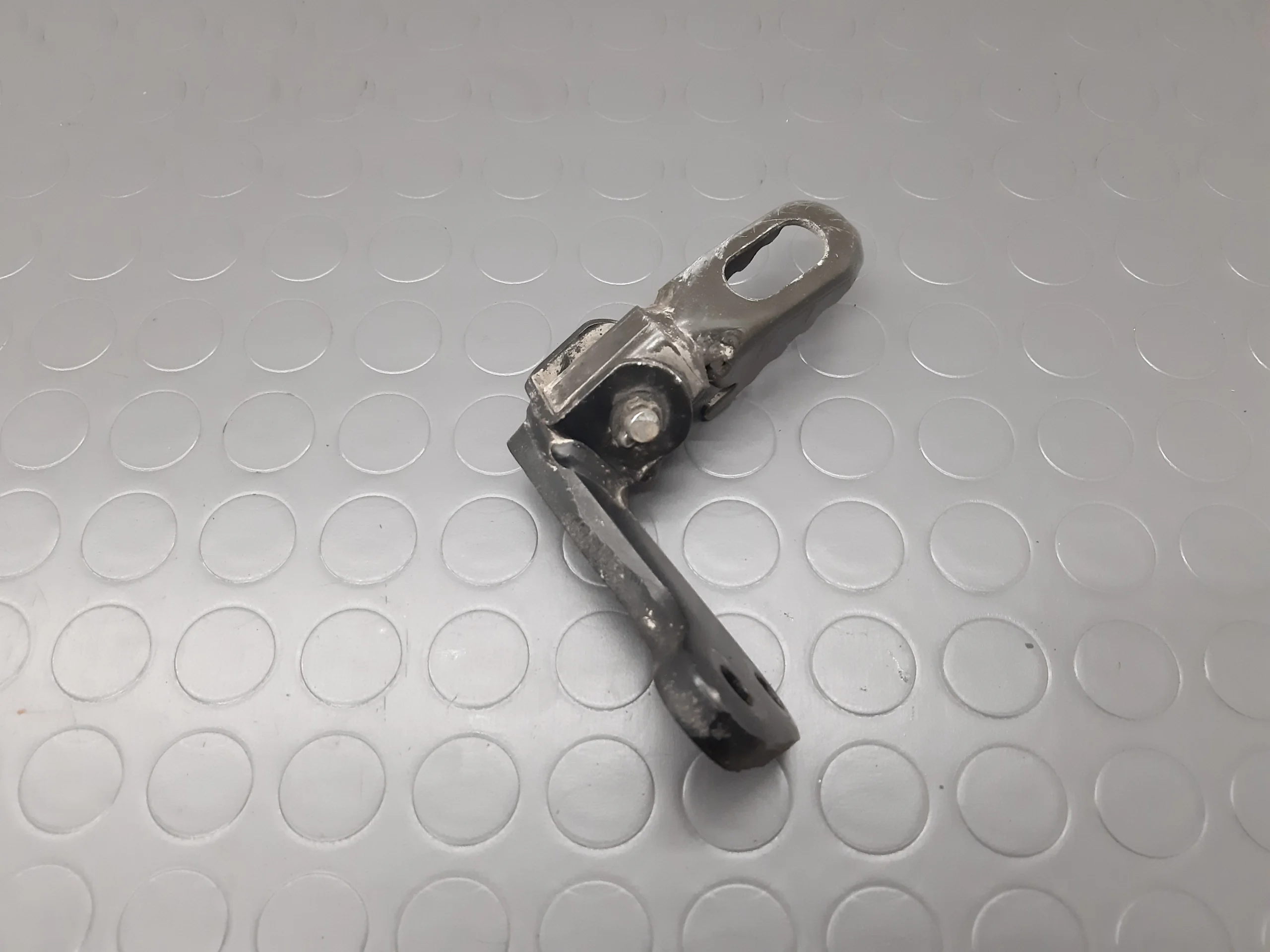 Fussrasten links Yamaha XT 600 E 3UX Jg.1991-96 – Bild 2