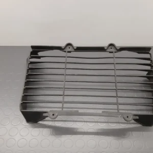 Front grille Yamaha FZR 1000 (3CB) Yr.
1988 - Image 2
