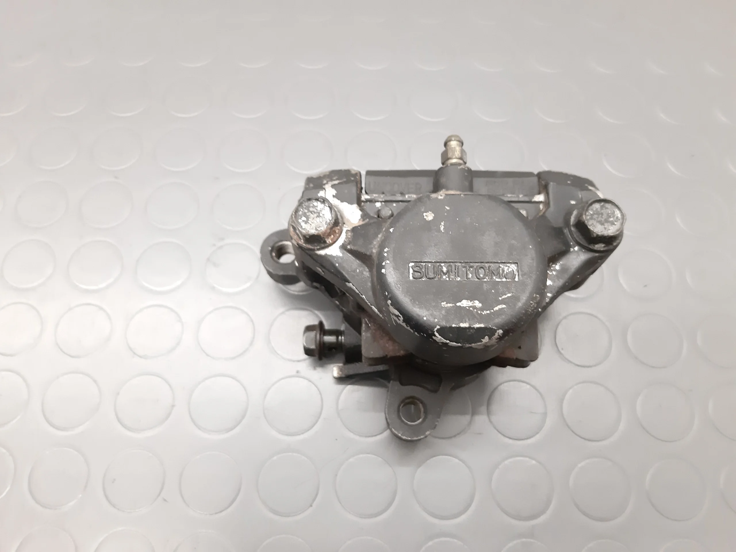 Brake caliper Yamaha FZR 1000 (3CB) Yr.
1988