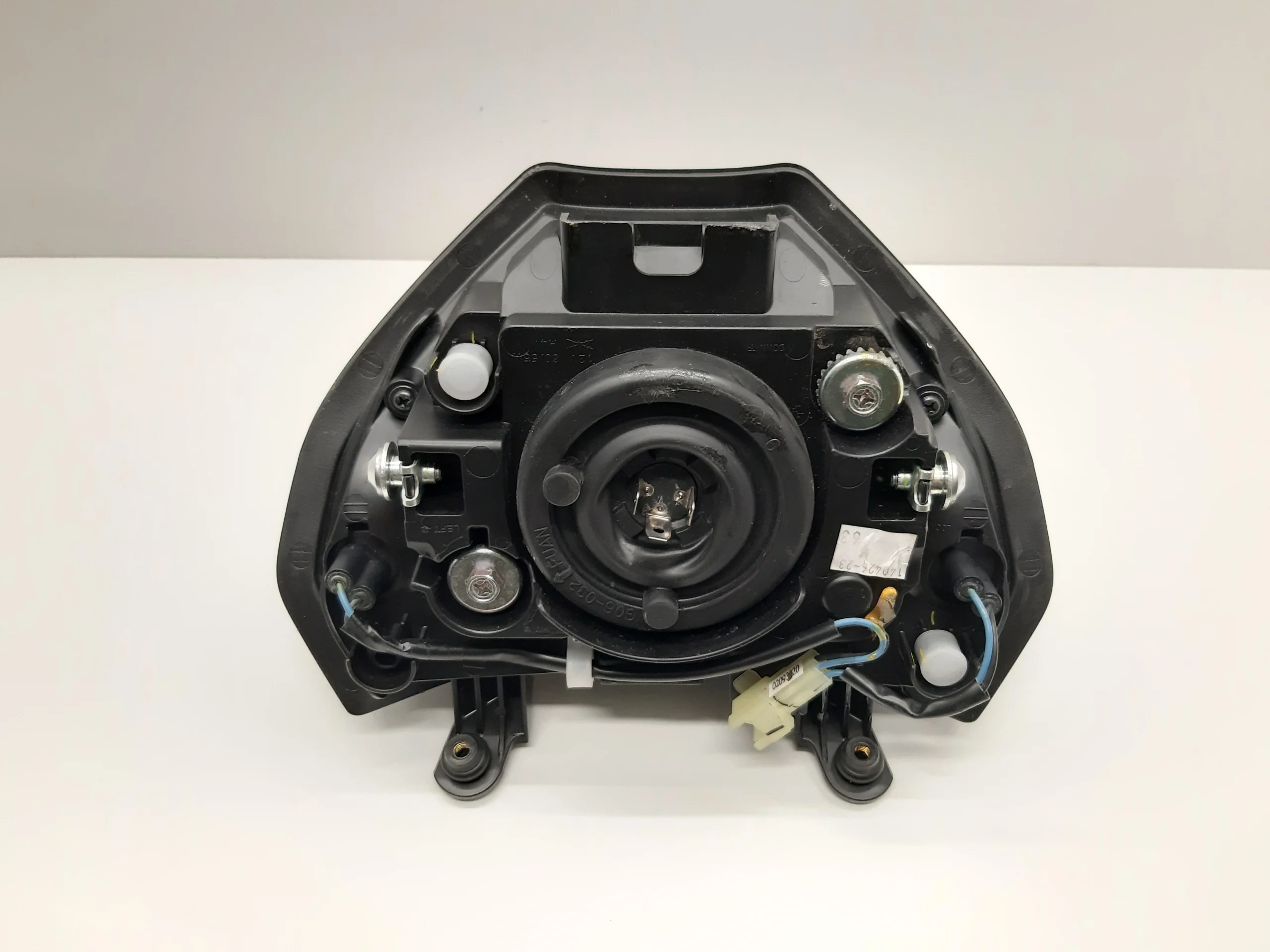 Headlight Yamaha MT 09 (RN296) - Image 2