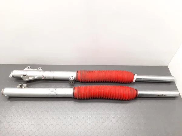 Fourche/fourche télescopique Yamaha DT 125 R année 1988