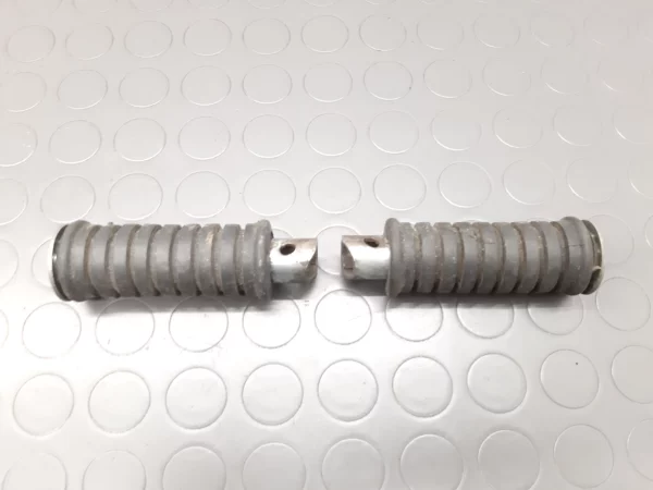 Pedane posteriori Yamaha DT 125 LC35E anno 1985/86