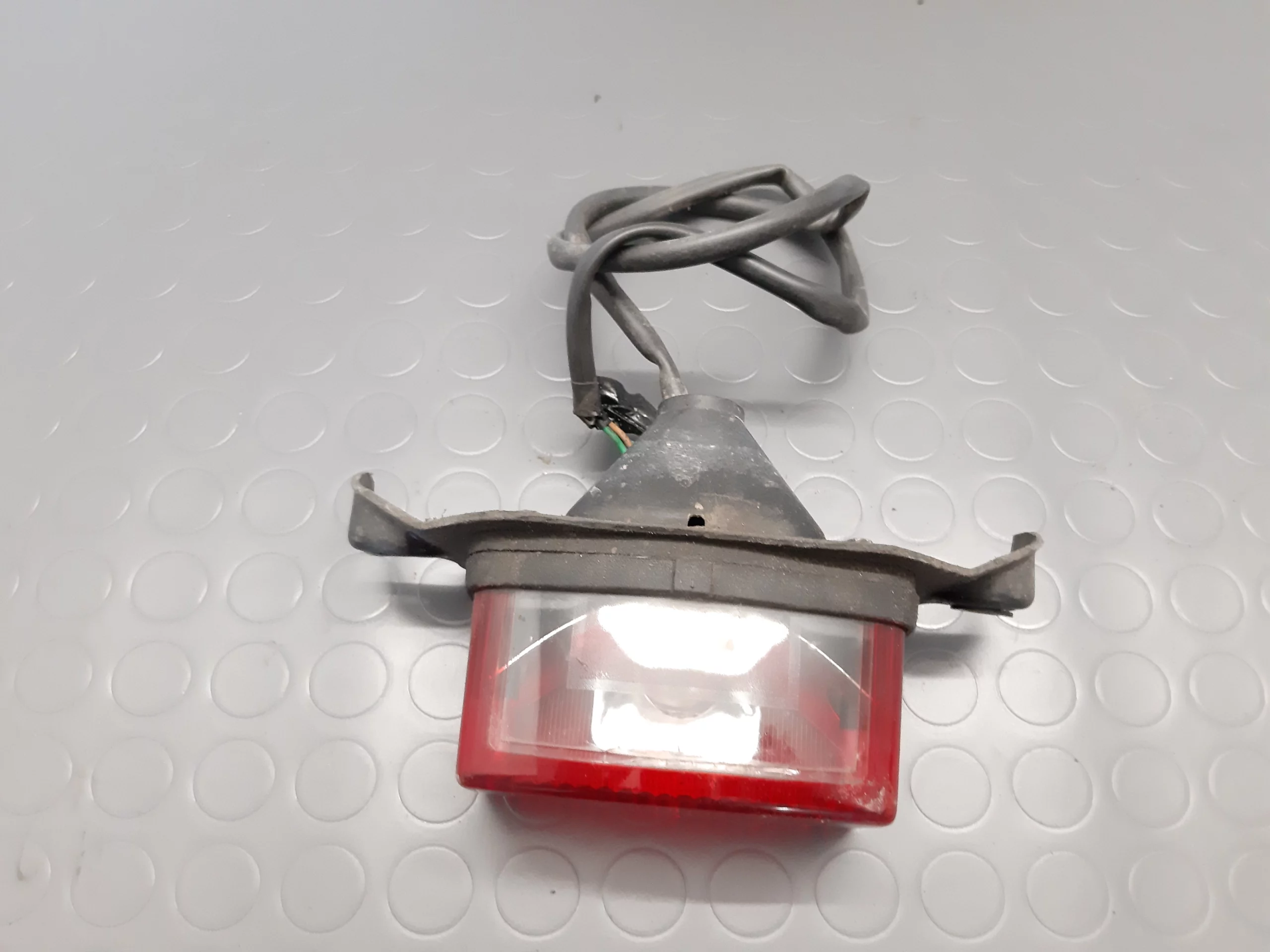Rücklicht Honda XRV 750 RD04 1990-92 – Bild 2
