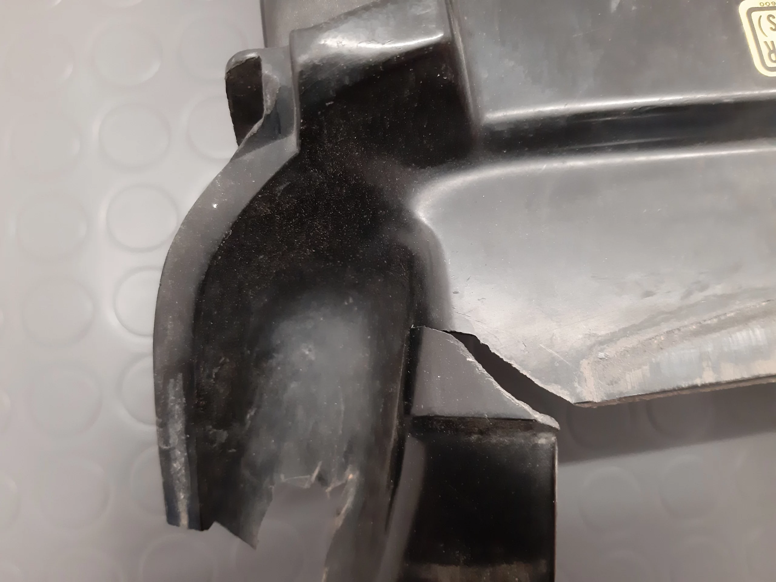 Kotflügel hinten/Verkleidung Honda XRV 750 RD04 1990-92 – Bild 4