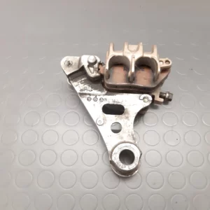 Étrier de frein arrière Honda VFR 750 F (RC24) année 1985-89 – Image 2