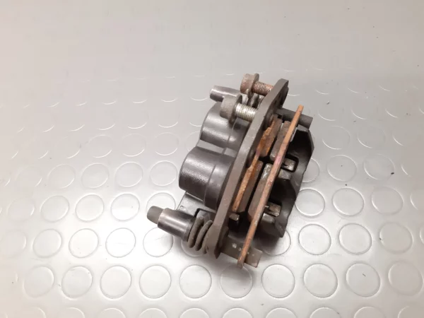 Bremssattel vorne Suzuki GS 500 E (GM51A) Jg. 1988-95 – Bild 2