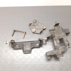 Fixations diverses Suzuki GS 500 E (GM51A) année 1988-95