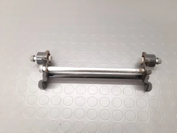 Motor Befestigung Yamaha Aerox 50 (YQ50) Jg. 1997-13