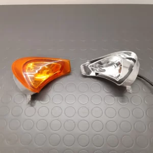 Blinker vorne Honda X8R-S 50 (SZX50S) Jg. 1998-04