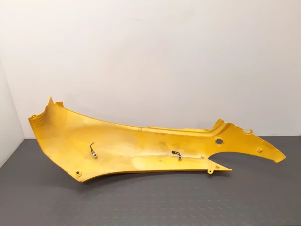 Habillage latéral droit Honda X8R-S 50 (SZX50S) année 1998-04 – Image 2
