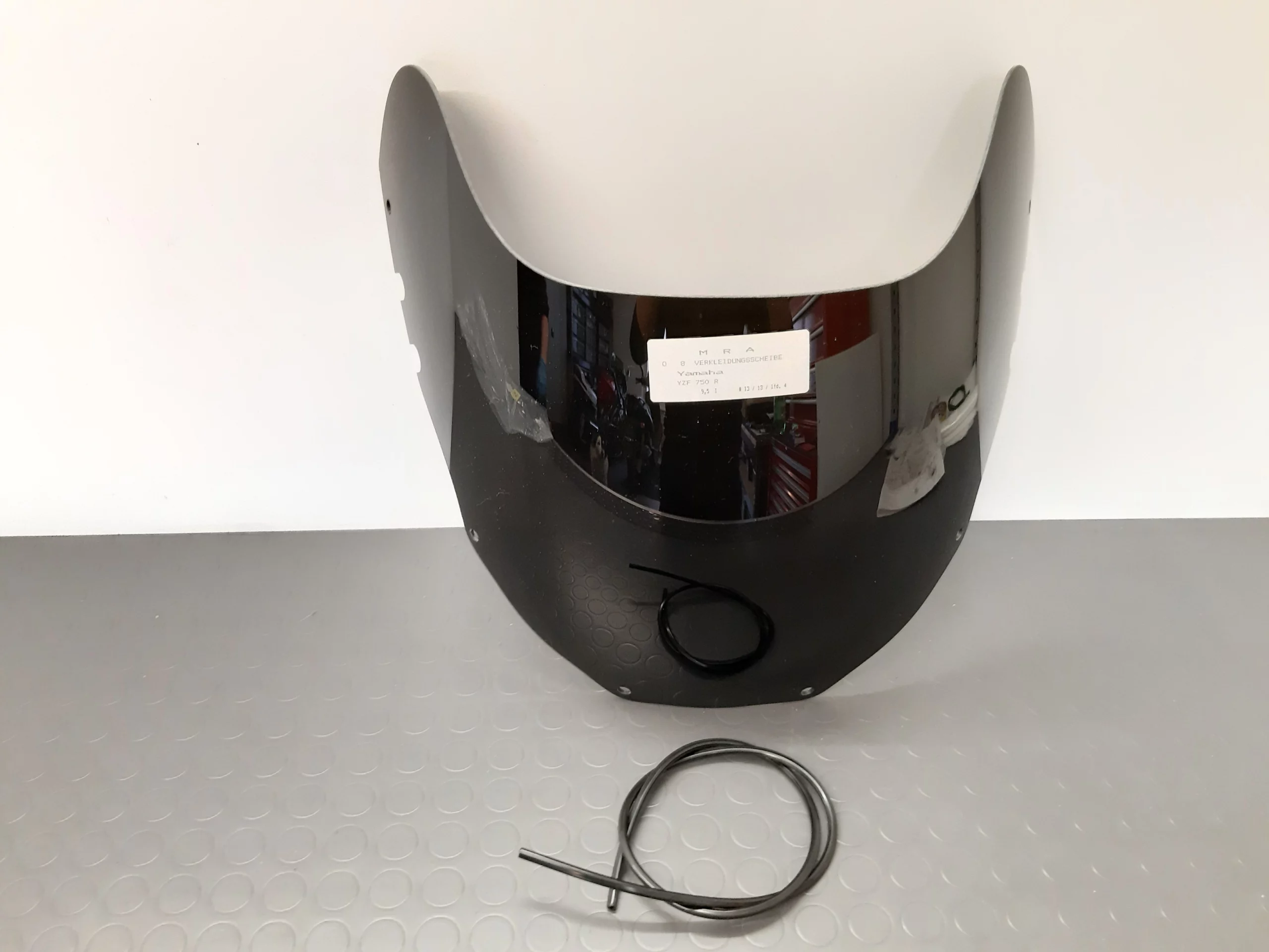 MRA Verkleidungsscheibe Yamaha YZF 750 R