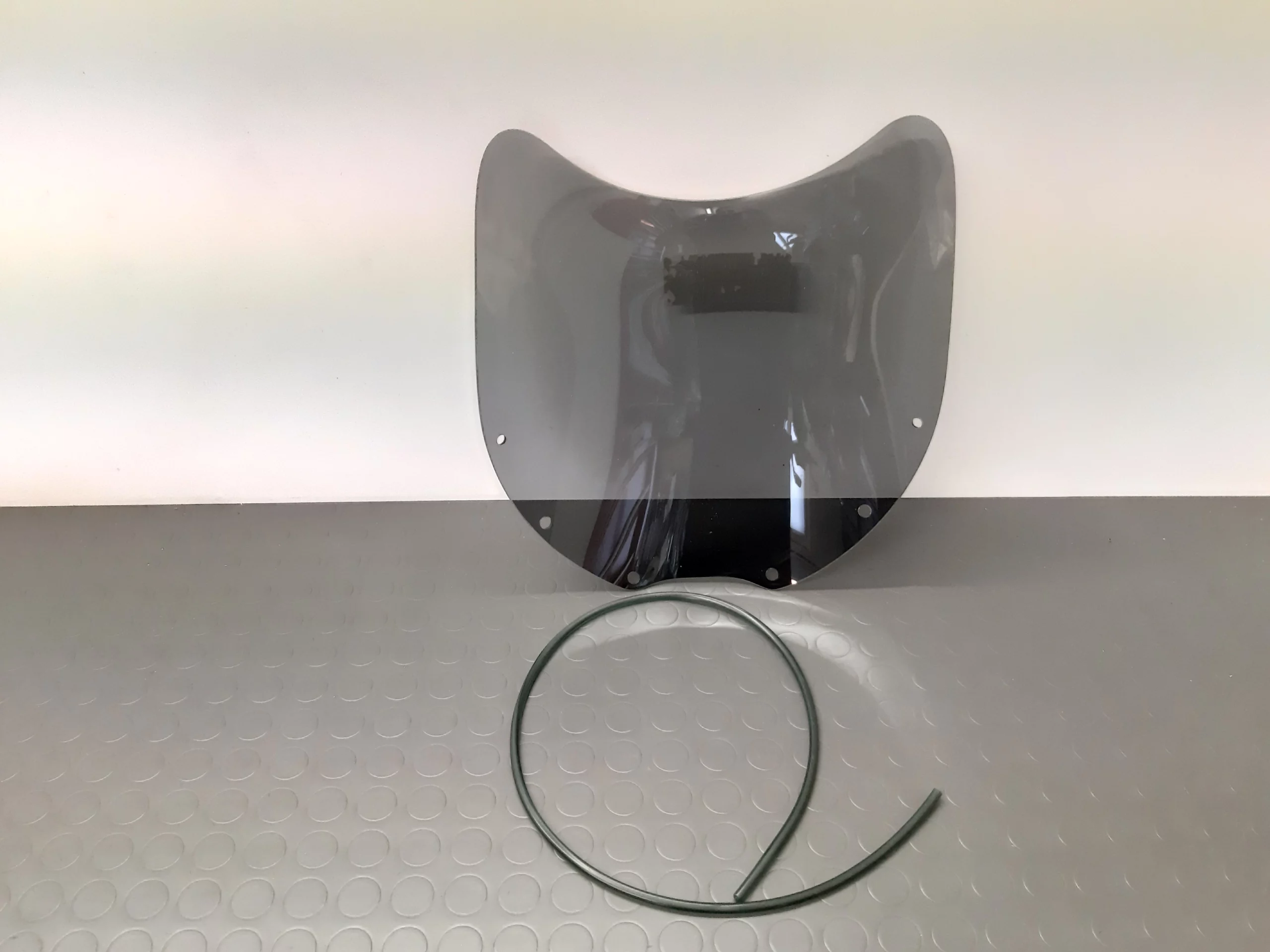 Parabrezza spoiler piatto MRA Kawasaki ZZR 600 fino al 92 - immagine 2