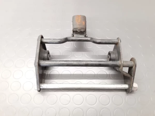 Engine mounting Aprilia SR 50 GP1 DI-Tech (ZD4RLB) year 2001-2003 - Image 2