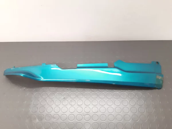 Carénage latéral droit (52 53-2 313 118) BMW R 1100 RS année 1993-2001