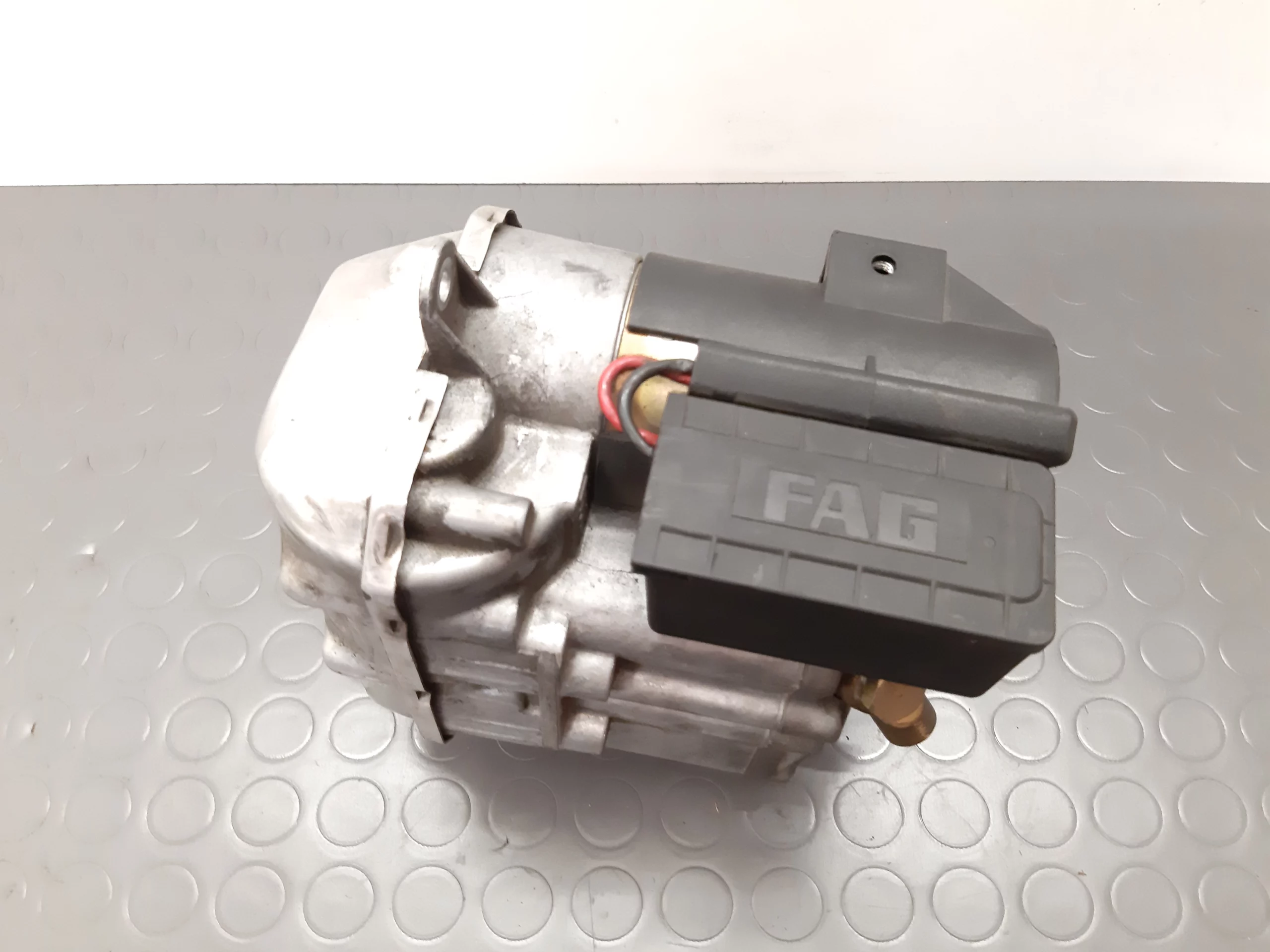 Module de pression du calculateur ABS (34.51-2 306 430 E) – Image 4