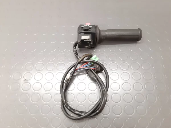 Câble d'accélérateur/interrupteur Yamaha XJ 600 (51J) année 1984-89