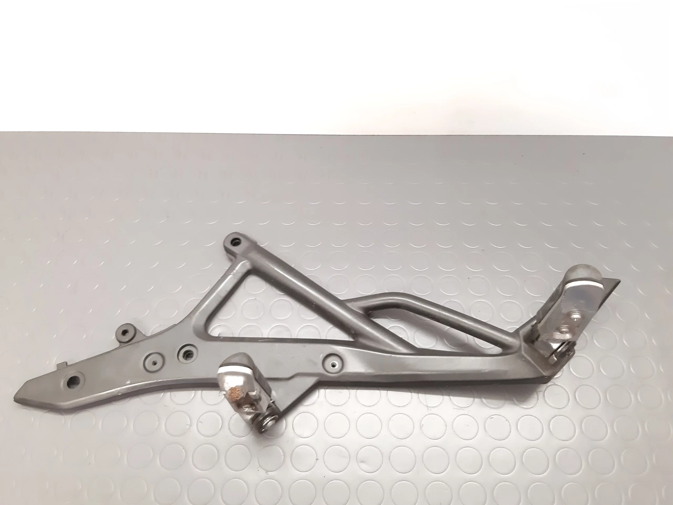 Footrests left Kawasaki ER-6N 650 year 2006- 2011