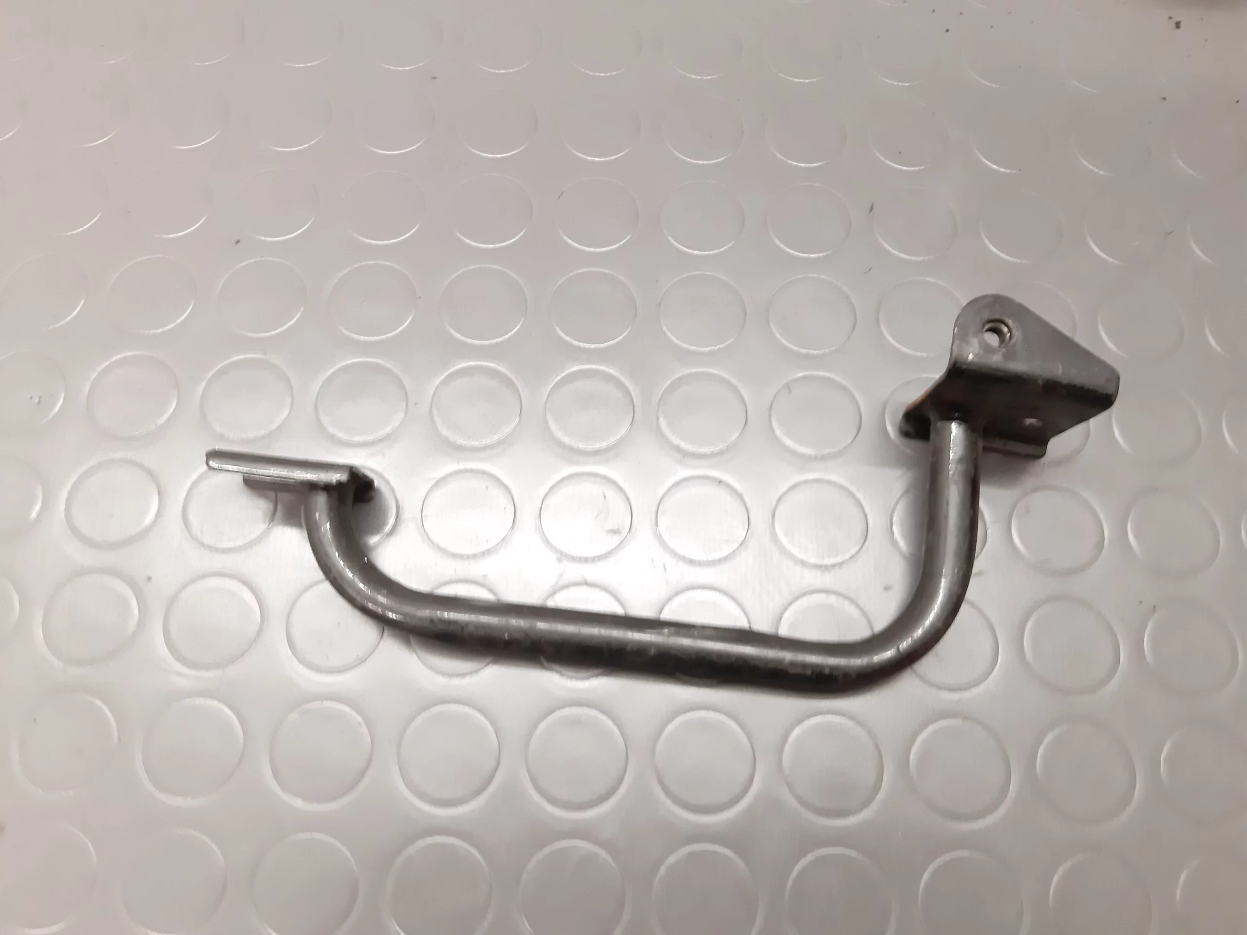 Befestigung Kawasaki KLE 500 Jg. ab 1991 – Bild 2