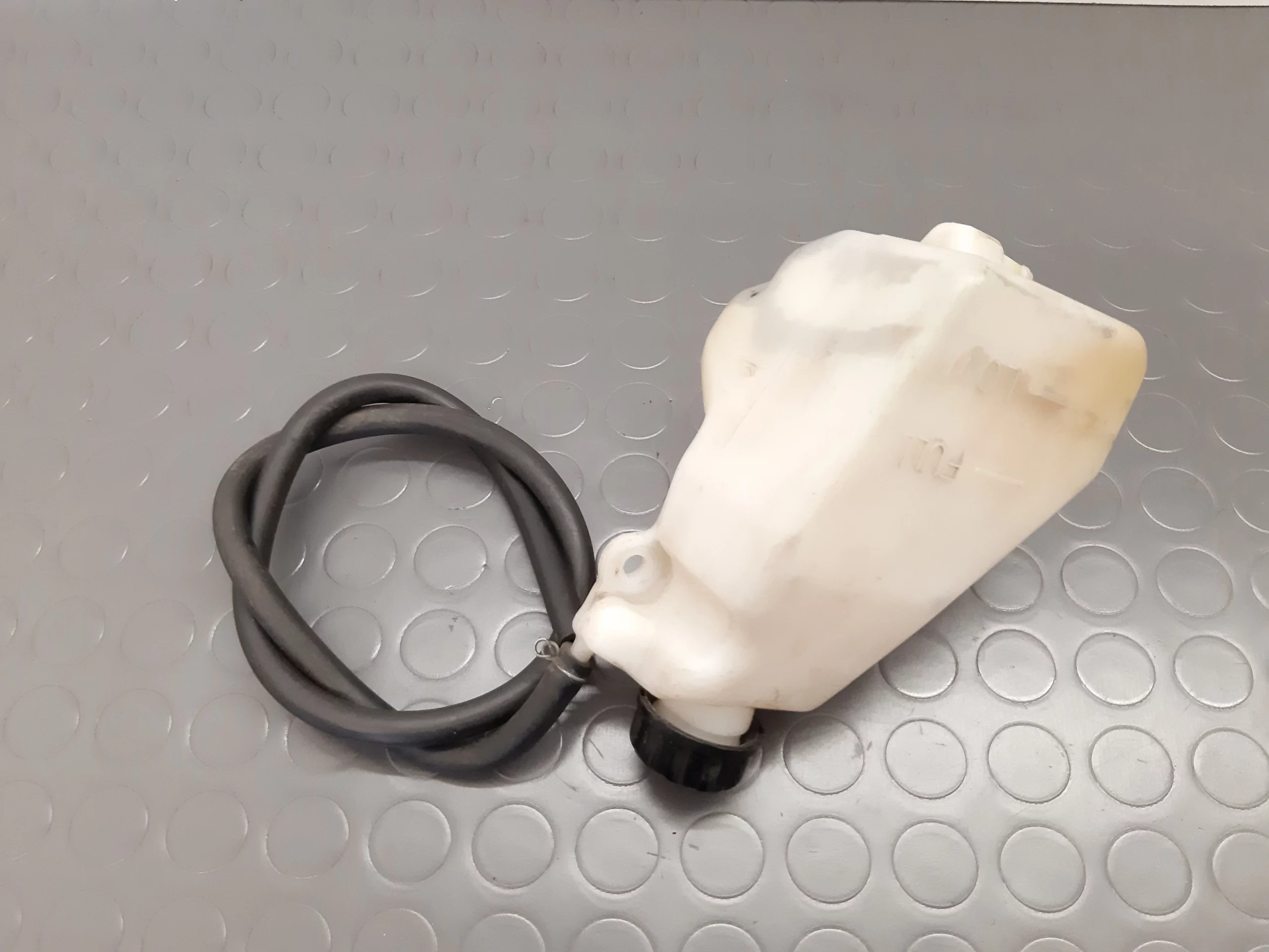 Réservoir de liquide Kawasaki EN 500 à partir de l'année 1990