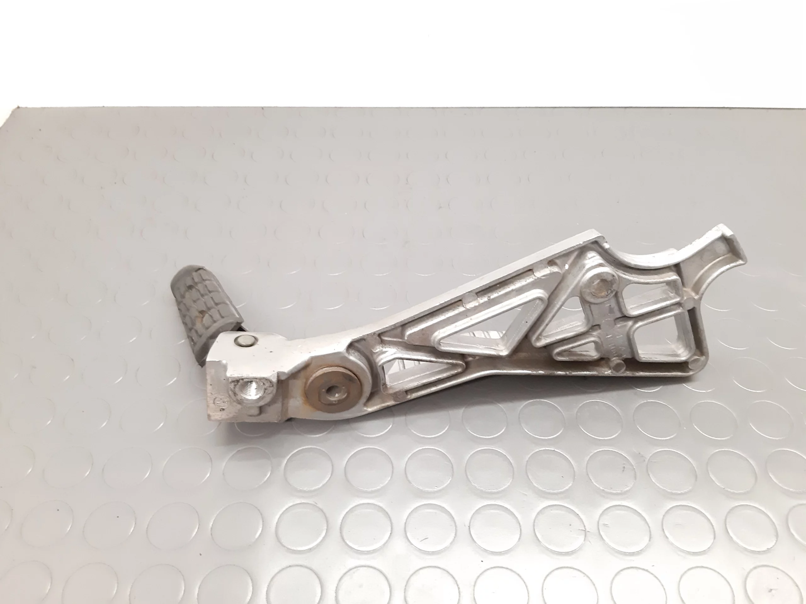 Footrests Yamaha FJ 1100 (47E) year 1984-85 - Image 2