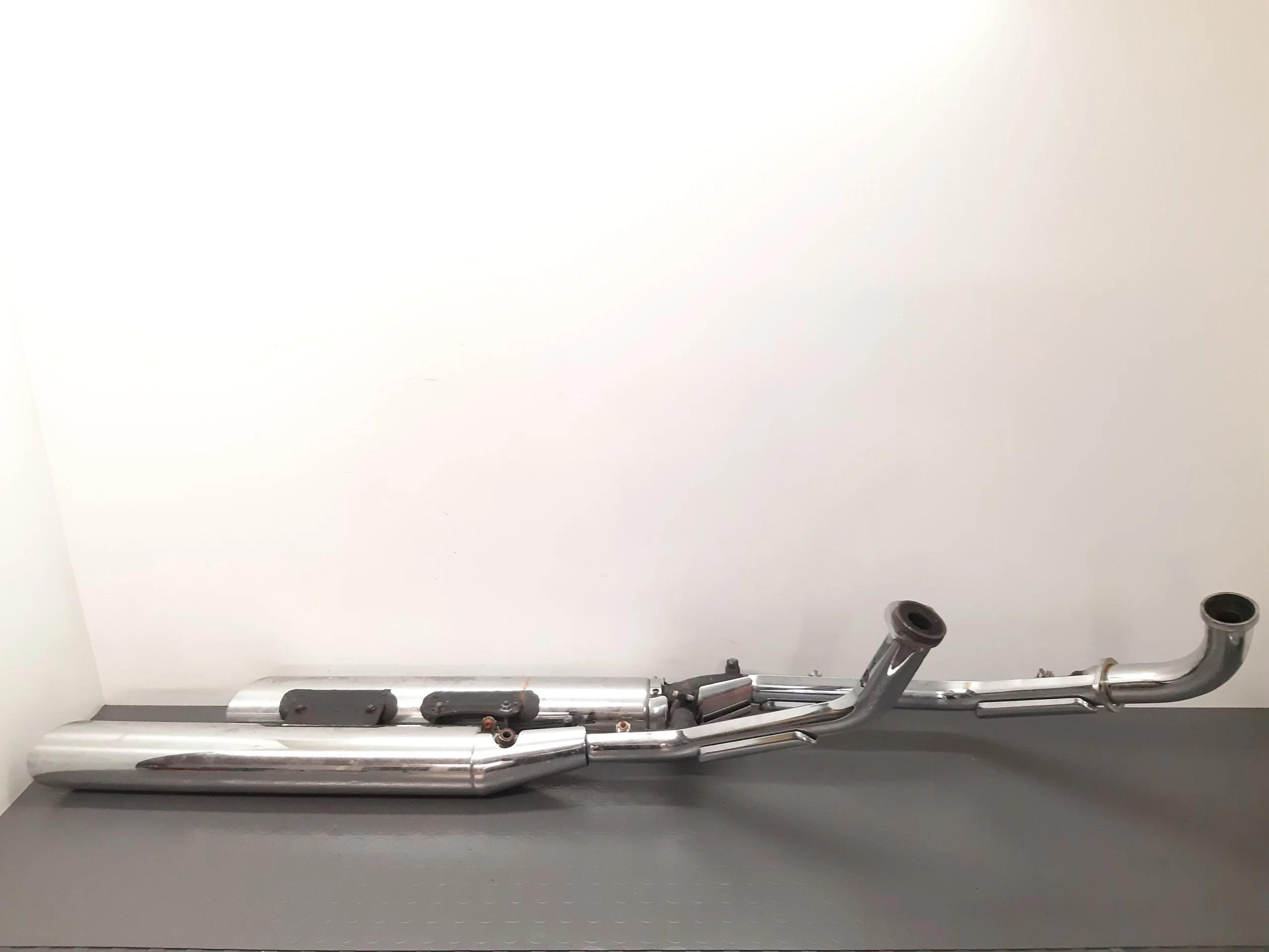 Échappement (41F5) Suzuki VZ 800 année 1996-2004 – Image 3