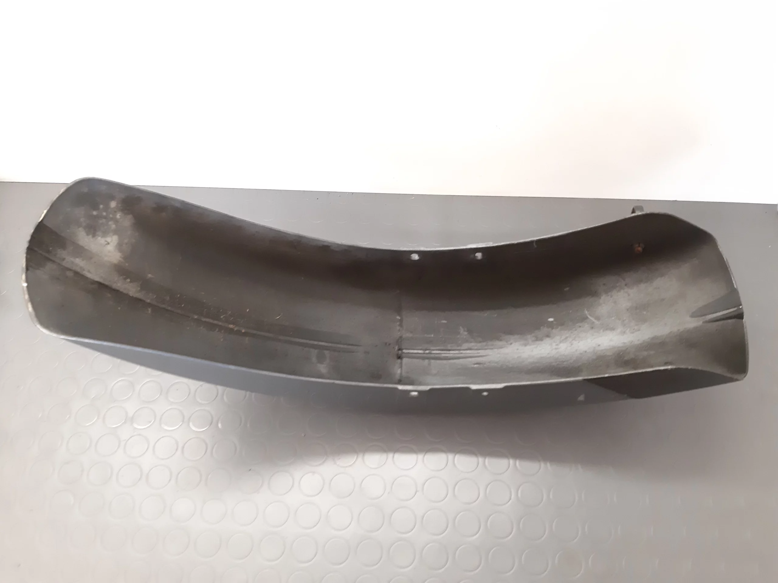 Parafango anteriore Kawasaki GTR 1000 anno 1986-94 - immagine 3