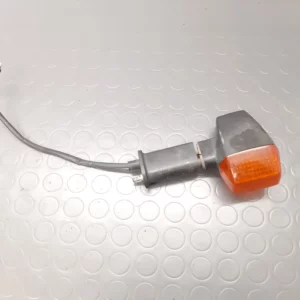 Indicatori di direzione posteriori Kawasaki GTR 1000 anno 1986-94 - immagine 2