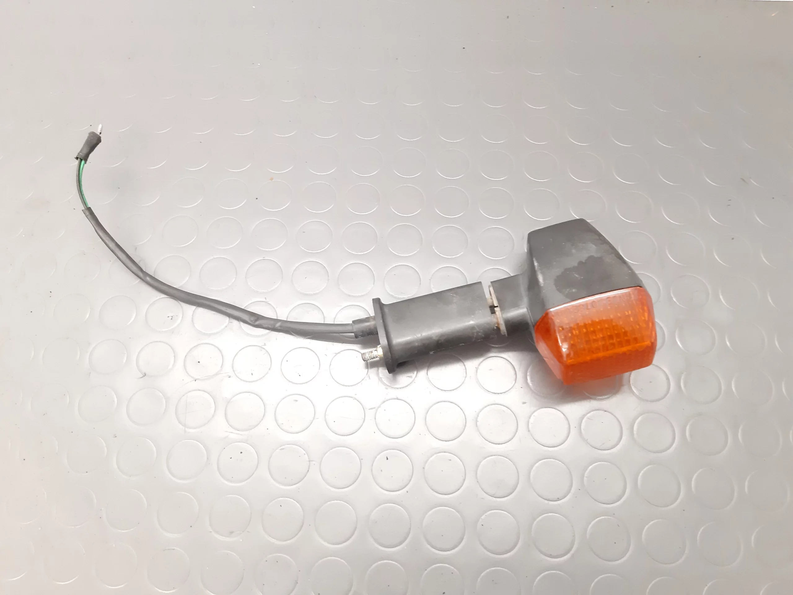 Indicatori di direzione posteriori Kawasaki GTR 1000 anno 1986-94 - immagine 2