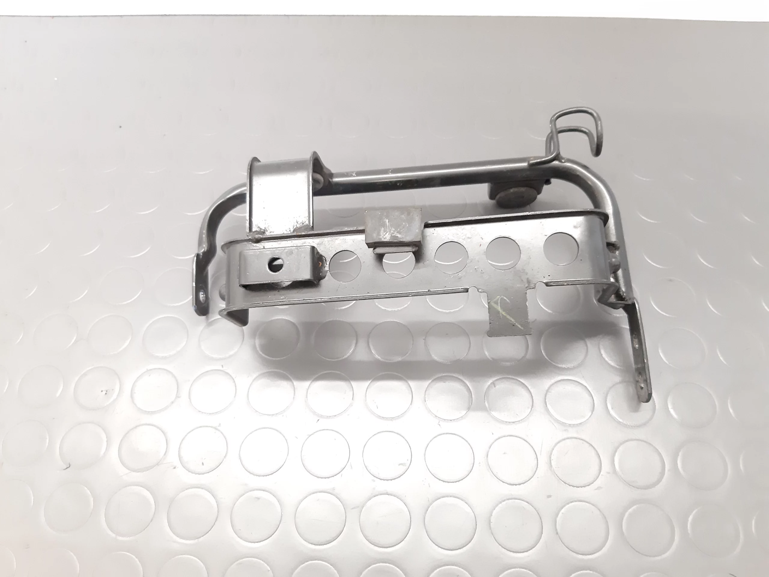 Bracket Yamaha TDM 850 3VD Yr. 1991-95