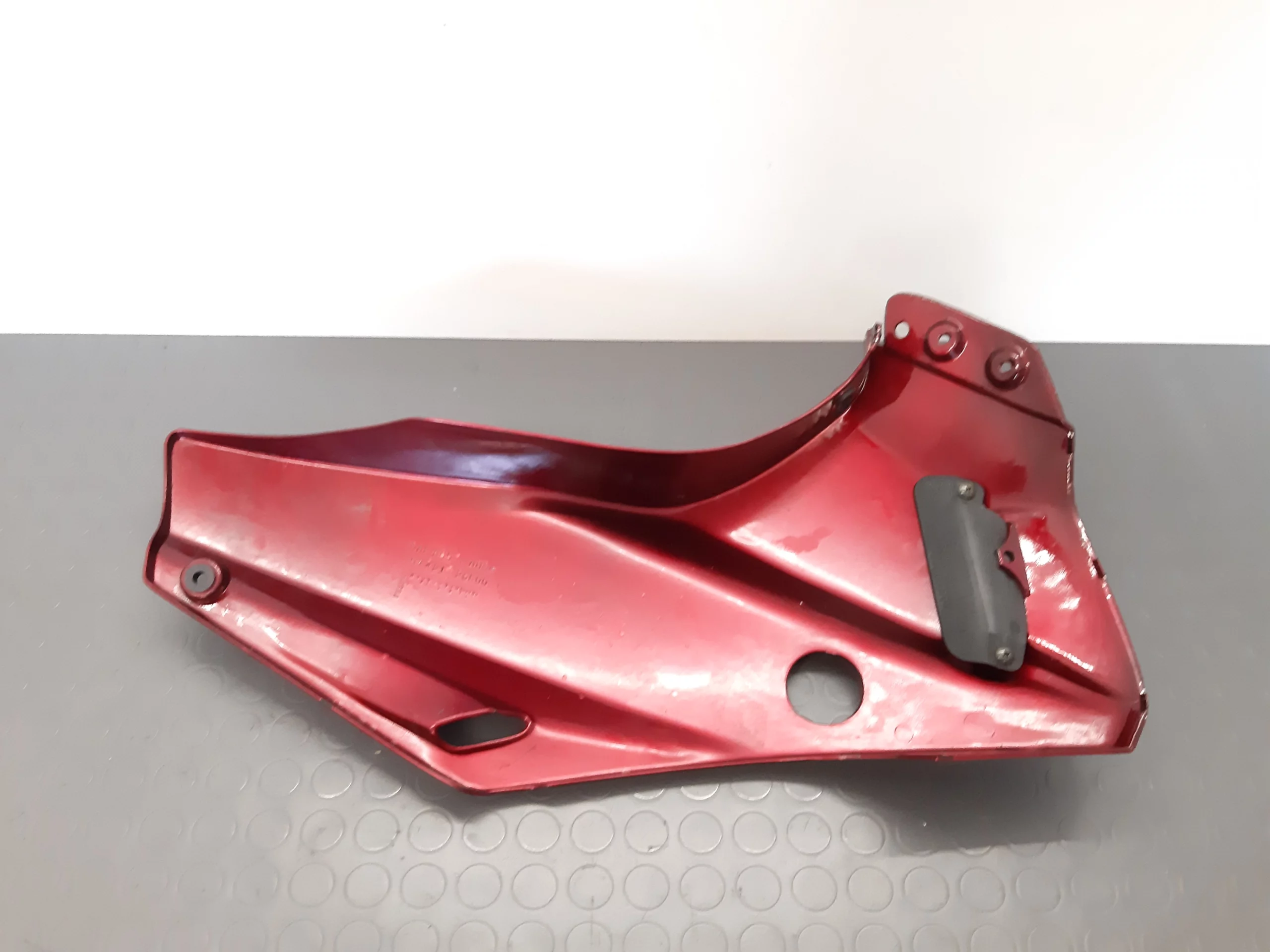Verkleidung 94421-26E00 Suzuki GSF1200 S 95-00 – Bild 2