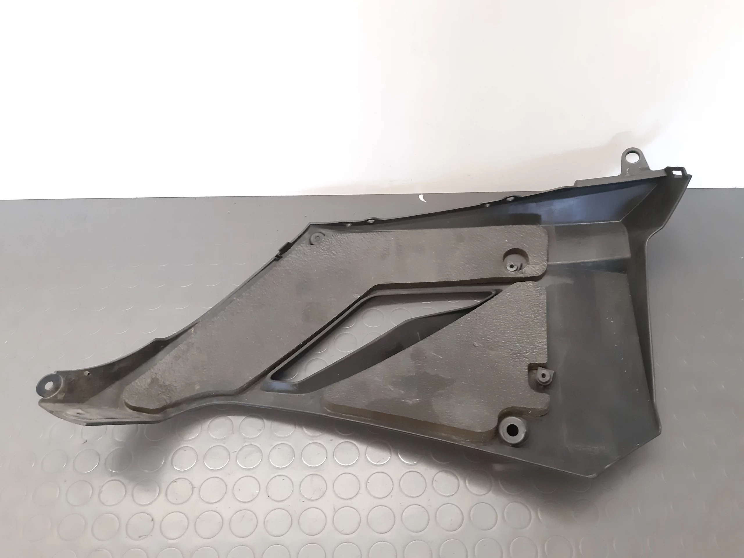 Verkleidung 55028-0200 Kawasaki GTR 1400 Jg. 2008-09 – Bild 3