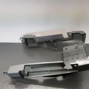 Carénage arrière 14024-1229 Kawasaki GTR 1000 année 1986-94 – Image 3