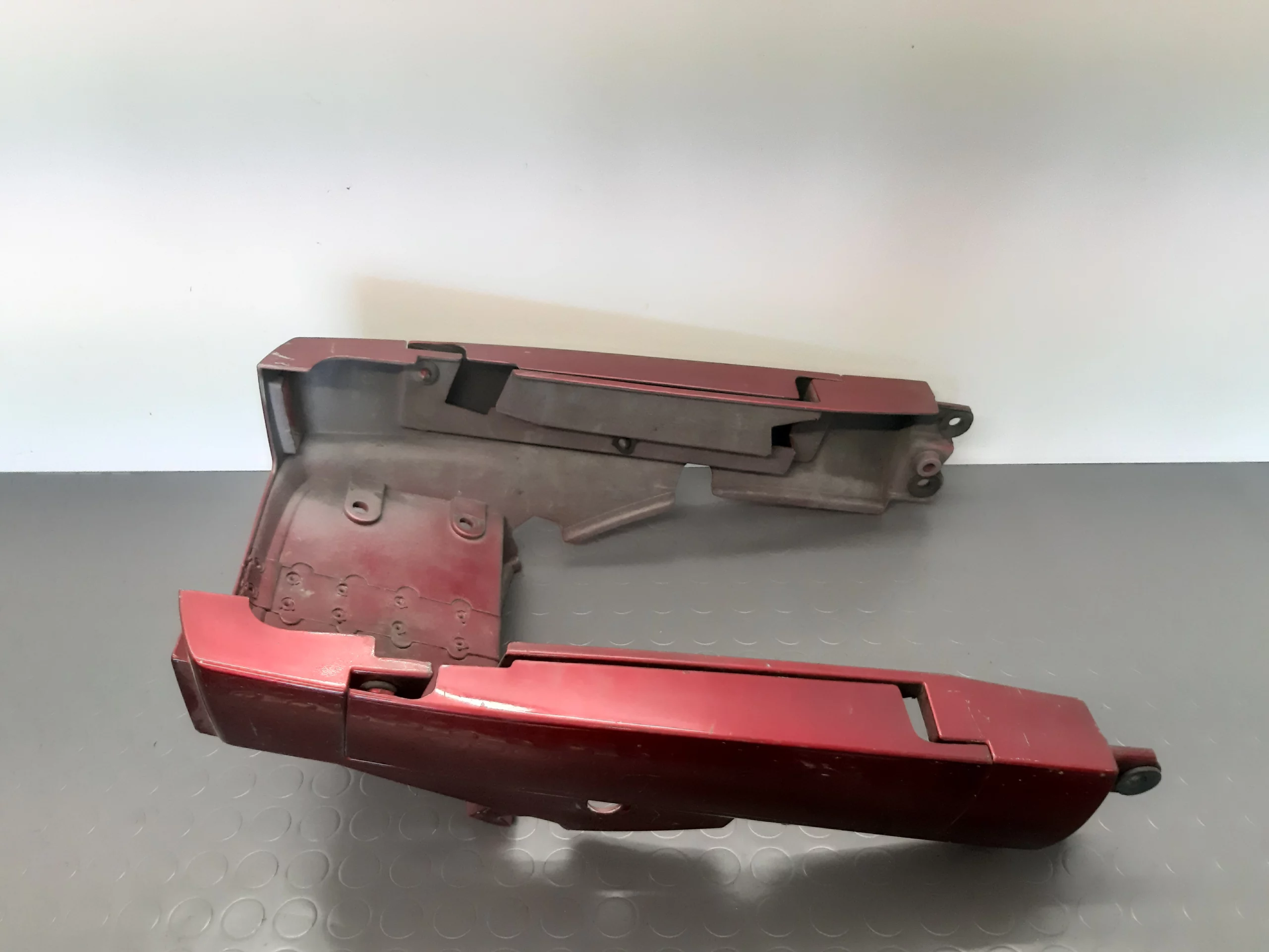 Carénage arrière 14024-1229 Kawasaki GTR 1000 année 1986-94 – Image 2