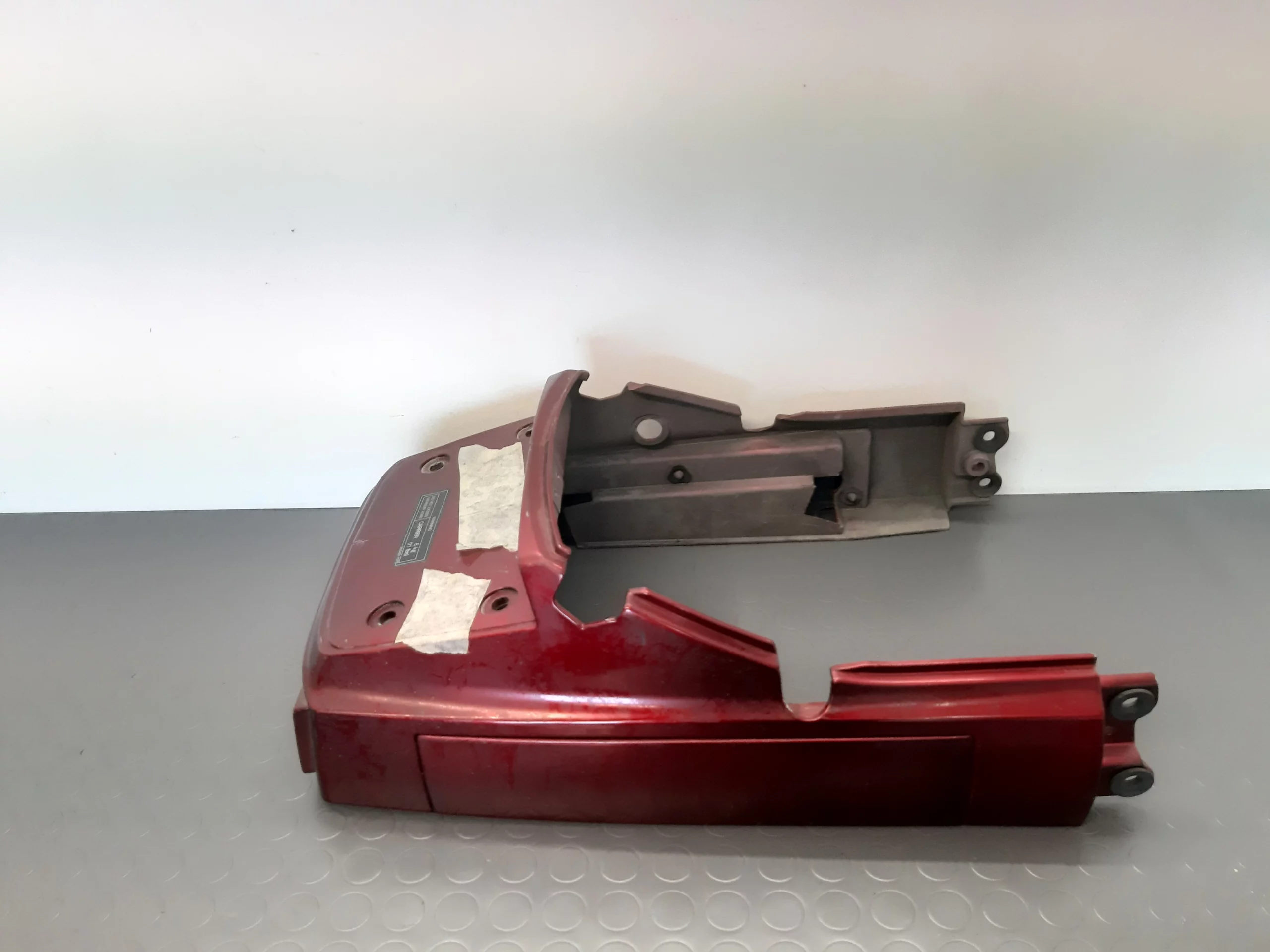 Carénage arrière 14024-1229 Kawasaki GTR 1000 année 1986-94 – Image 3