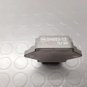 Voltage regulator SH693-12 Honda CBR 600 F Yr. 1996 - Image 2