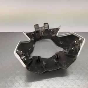 Lampenmaske Honda CB 125 F (GLR125 1WH) Jg. 2015-2020 – Bild 3