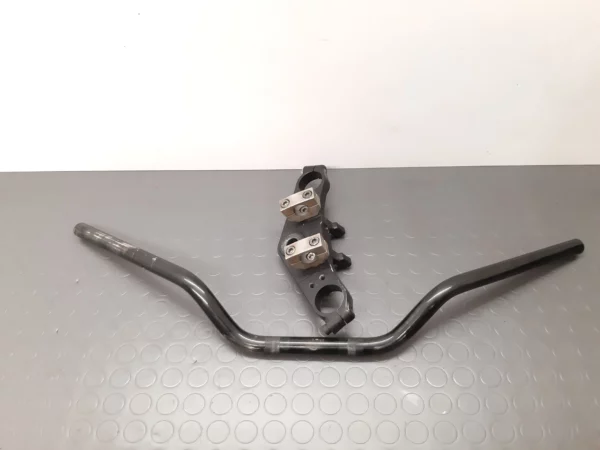 Handlebar NOT ORIGINAL Kawasaki GPZ 900 R (ZX900R) year 1984-93 - Image 2