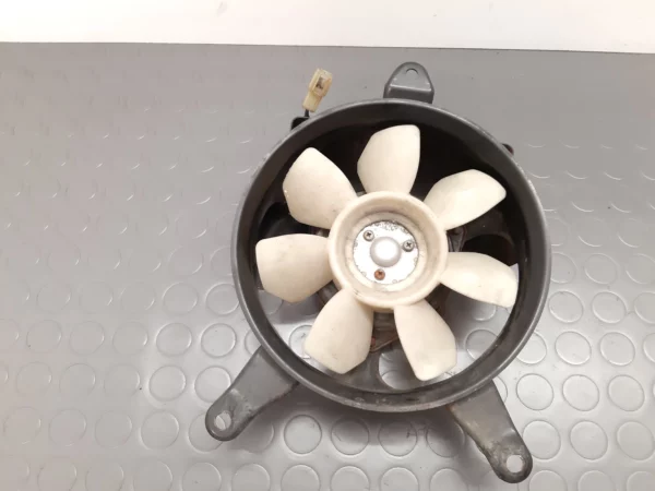Ventilateur Kawasaki GPZ 900 R (ZX900R) année 1984-93