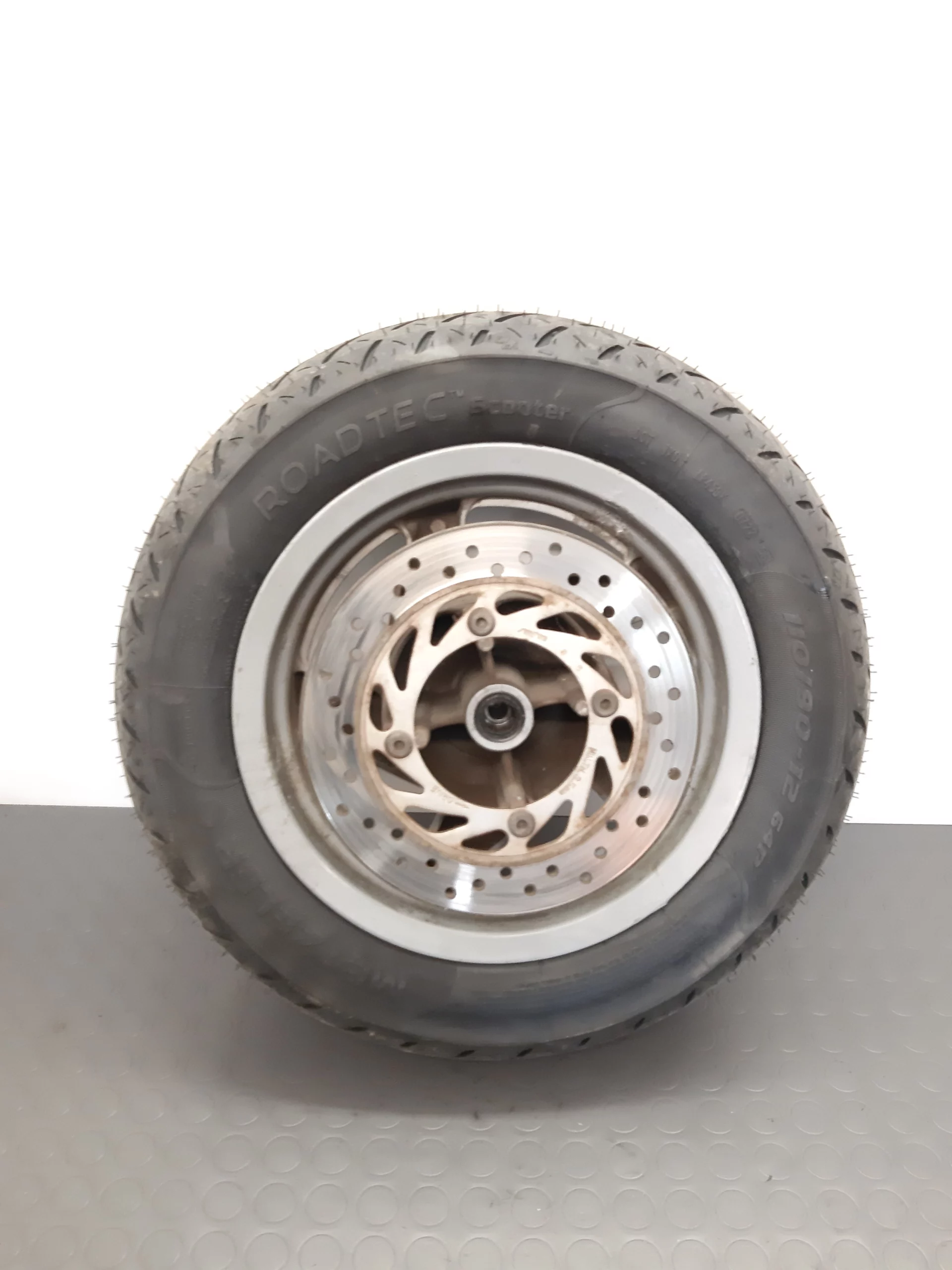 Vorderrad HONDA FES 125 PANTHEON (JF05) Jg. 1998-2002 – Bild 2