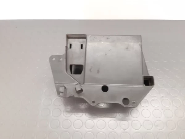 Batteriekasten HONDA FES 125 PANTHEON (JF05) Jg. 1998-2002 – Bild 2