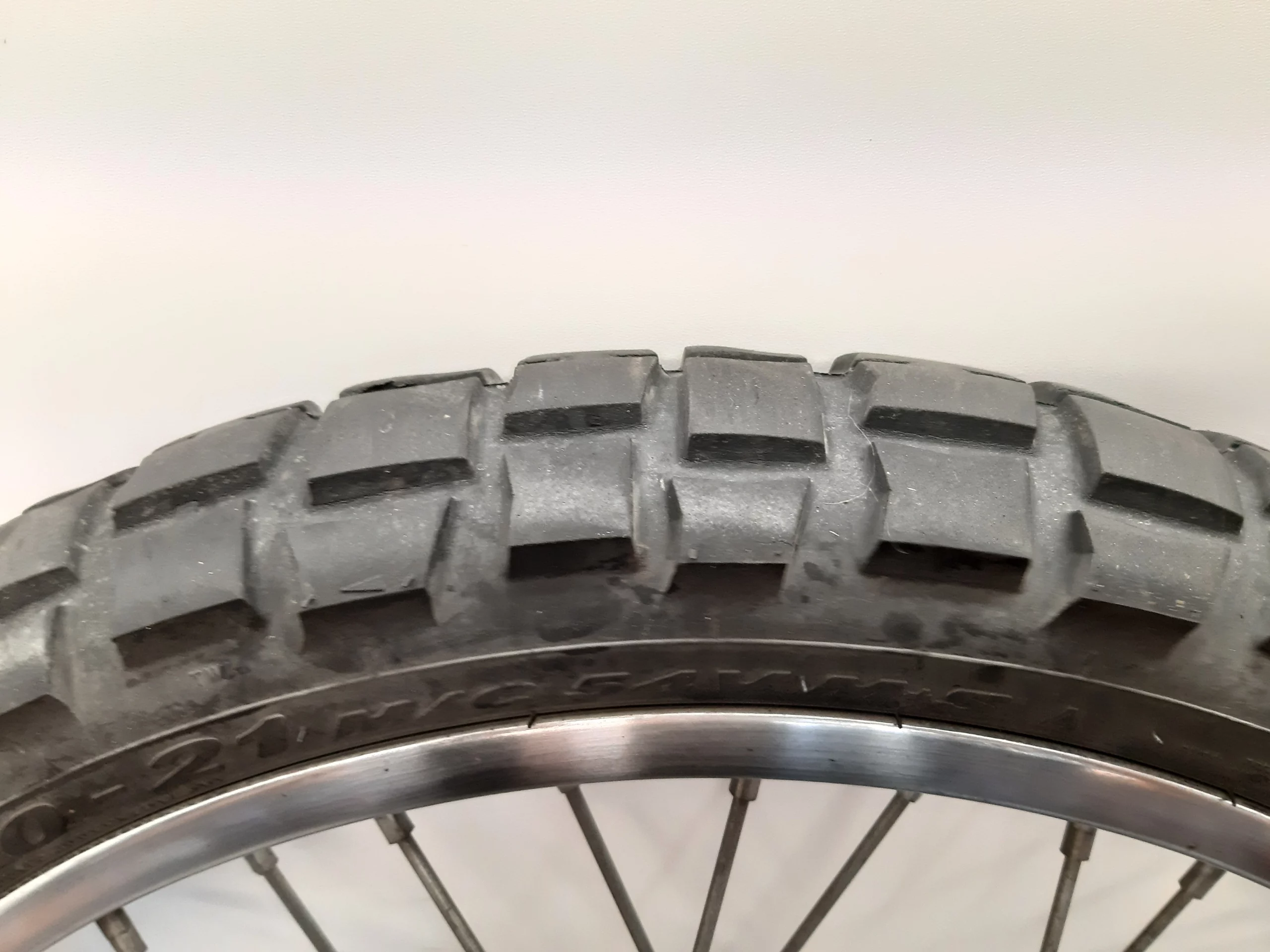 Front wheel Kawasaki KLR 650 (KL650C) year 1995-2002 - Image 3