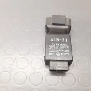 Relais (41R-71) Yamaha FZ 750 (1FV) année 1985-93
