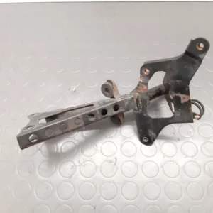 Halterung vorne Honda CBR 900 RR Fireblade Jg. 1996-97
