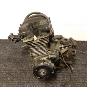 Engine KZI10BE017944 Kawasaki GPZ 1100 B2 année 1982 - Image 2
